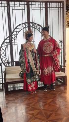 -城市花园婚纱摄影