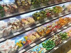 -BETTER拜特精品超市(丹尼斯一天地店)