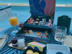 -瑰丽酒店·海吧·天际下午茶·现场DJ·天台酒吧