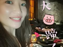 美美的我和大猪蹄子-C&R西班牙餐厅