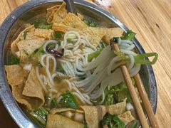 -柳州肥姨妈大骨螺蛳粉(老闵行店)