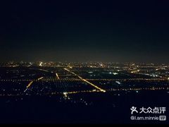 -鬼笑石后山停车场
