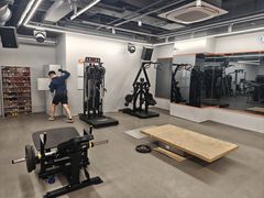 -乐刻健身铁馆(灯市口店)