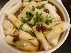 腩汁猪肠粉-伍湛记 · 广州老字号(龙津中路店)