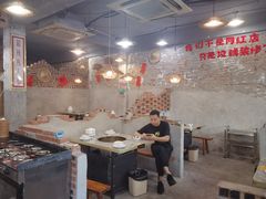 -三里屯土灶炖公鸡地锅鸡(江东店)
