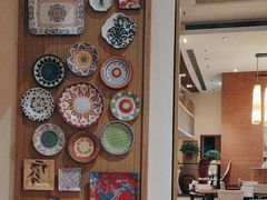 -香格里拉鱼跃地中海西餐厅·牛排披萨