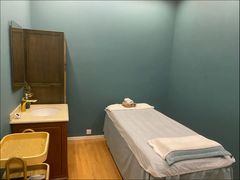 -五月艾·艾灸养生馆(静安店)