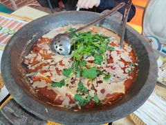 东江湖特色鱼火锅-醉美东江·三文鱼·烧鸡公