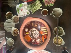 -滇釜火锅·能喝汤的火锅(车公庄店)