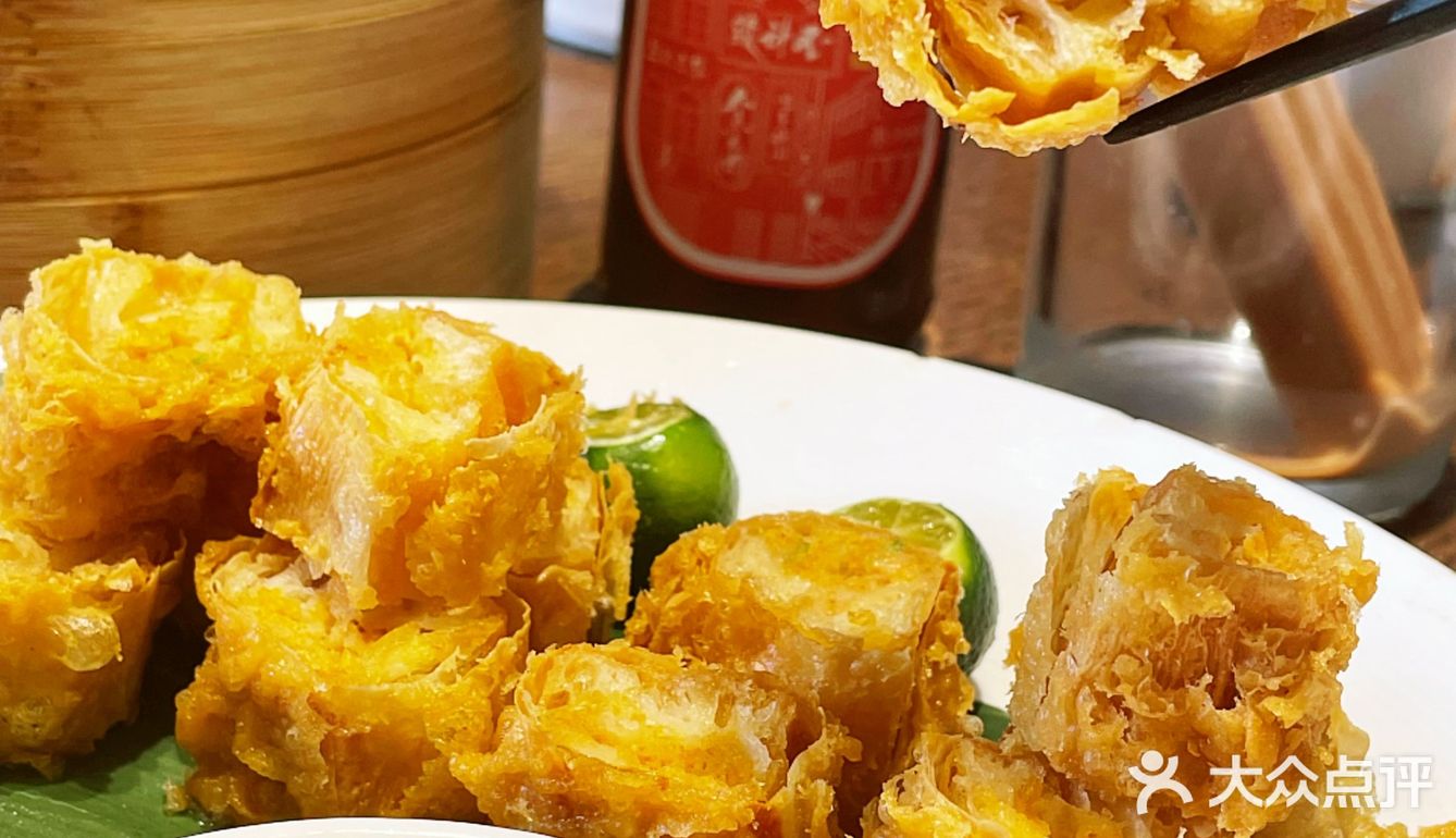 懒人吃蟹，看蔡澜教你不用自己手拆吃蟹肉