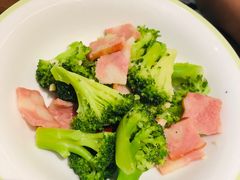 -萨莉亚意式餐厅(杭州滨江天街店)