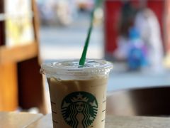 拿铁-星巴克臻选(武汉首义汇店)