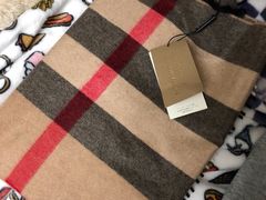 -BURBERRY(上海港汇恒隆广场店)