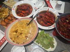 -叶派龙虾•招牌香辣蟹·海鲜(中海国际店)