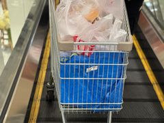-胖东来生活广场(健康路店)