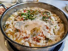 -德林酸菜鱼火锅(南丹店)