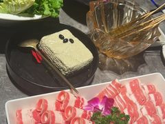 -德天肥牛海鲜火锅(城西银泰店)