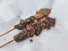 -巴汗羊肉串烧烤店