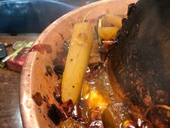 -超越炭火牛蛙火锅鸡(河东店)