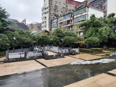 -绳金塔