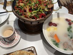 -清真·卡德尔大叔新疆主题餐厅(龙汇路店)