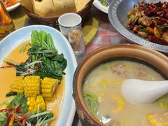 -那家老院子东北菜·饺子·小鸡炖蘑菇(艳华街店)