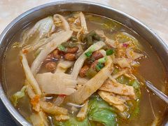 -卓雅桂林米粉