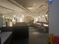 大堂-周渝食惦·酸菜鱼精致川菜(横岗店)