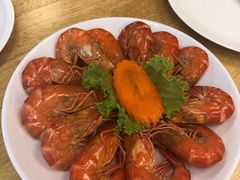 -拉威海鲜市场