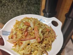 -依呀呀ktv烧烤小串(中山西路店)