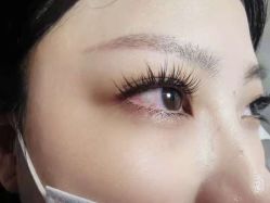 -睫乐园•睫公馆•美睫美甲沙龙