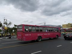 -皇家田广场(อนุสาวรีย์ทหารอาสา)