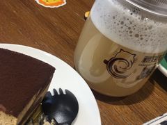 -藏猫猫咖啡主题馆(中央大道店)