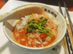 -魏铭鱼头捞饭(晋阳路店)