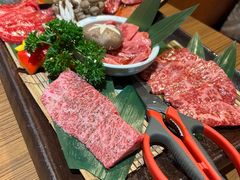 -炼火烤肉店