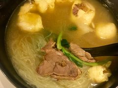 油豆腐牛肉粉丝汤（咖喱）-小杨生煎(龙之梦购物中心店)