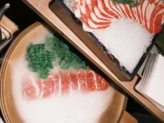-三出山火锅(万象天地店)