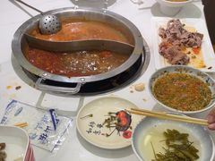 -嘎琉鲜切牛肉自助火锅
