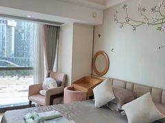 -雪梅月子中心(华侨城店)