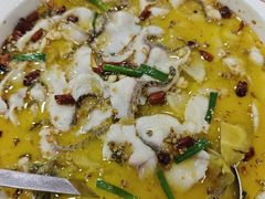 招牌酸菜鱼-酸婆娘江湖川菜(紫竹路店)