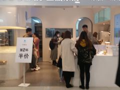 门面-兰熊鲜奶(西直门凯德mall店)