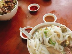 牛肉粿条（中碗）-潮镇老尾牛杂(环城西路店)