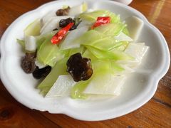 -灶头屋里