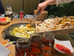 -一朵菌·野生菌探索家火锅(南亚店)