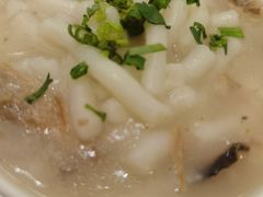 手制特色靓濑粉-广州酒家(昌岗地铁站店)