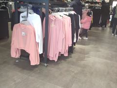 -PUMA品牌自营折扣店(天津佛罗伦萨小镇奥莱店)