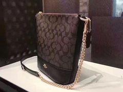 -COACH蔻驰(赛特奥特莱斯店)