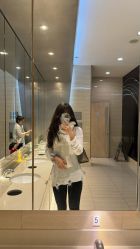 -BULB STUDIO 巴柏明星发型工作室