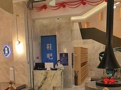 -尚荟汤泉生活馆