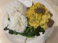 牛肉滑蛋-玲又珑美食(盘福路店)